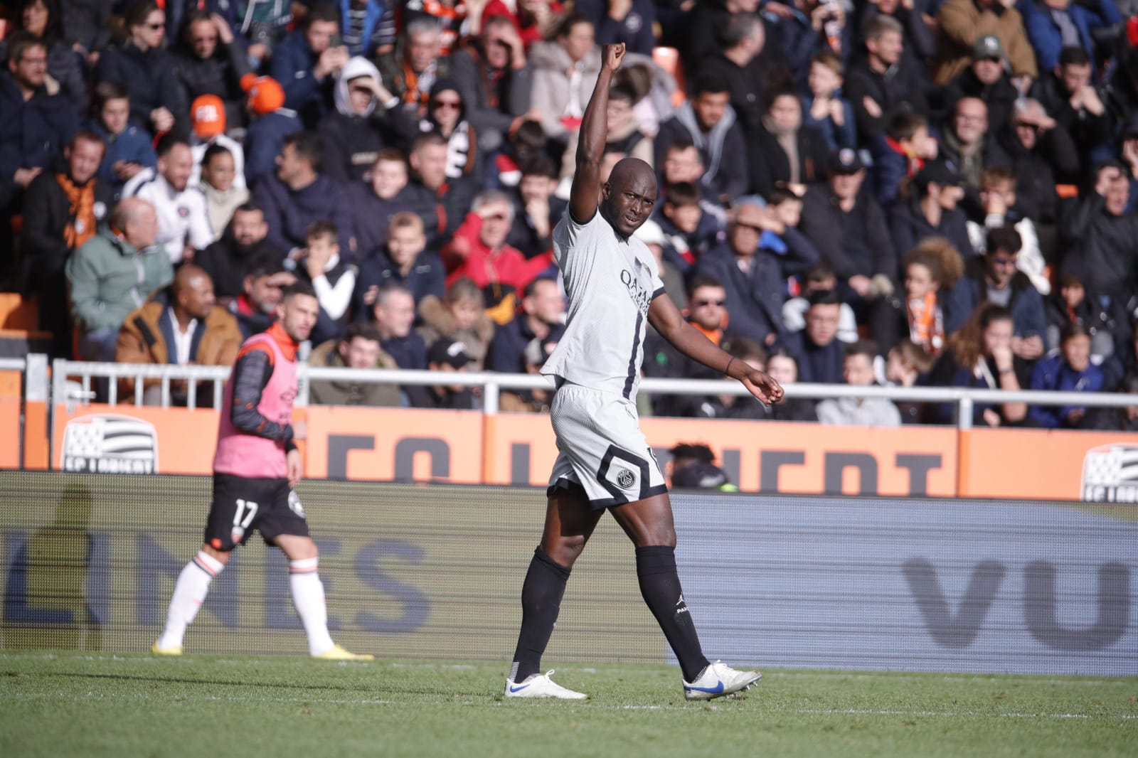 Lorient vs PSG HIGHLIGHTS: FCL 1-2 PSG, Danilo's late header sinks Lorient, PSG extend lead at TOP- CHECK HIGHLIGHTS