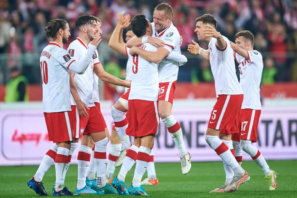FIFA WC POLAND Squad: All you want to know about POLAND team for FIFA World CUP 2022, POLAND Matches, Group, Players, Schedule, Results & Position in FIFA WC Points TABLE: Follow LIVE UPDATES