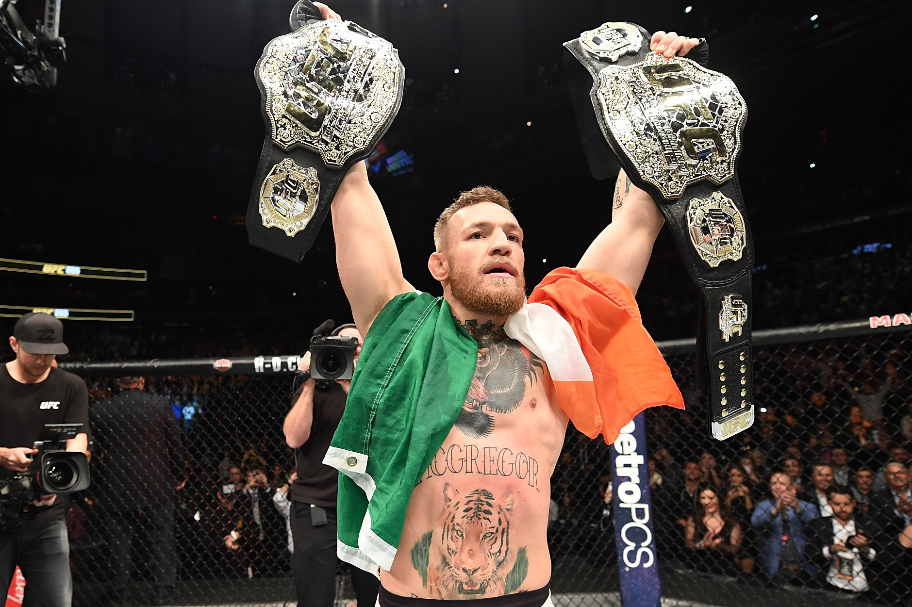 Conor McGregor: UFC star told he doesn’t need to come back by starfighter 