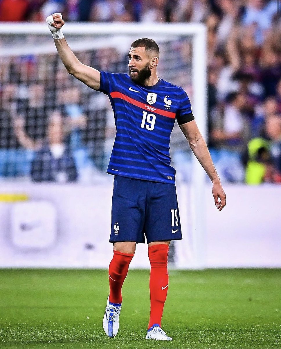 Karim Benzema Retirement: Star Real Madrid striker Benzema to make U-TURN on France retirement if Zinedine Zidane replaces Didier Deschamps as boss - CHECK out