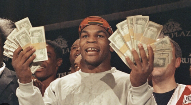 Mike Tyson mengungkapkan diusir dari klub malam terkenal di New York