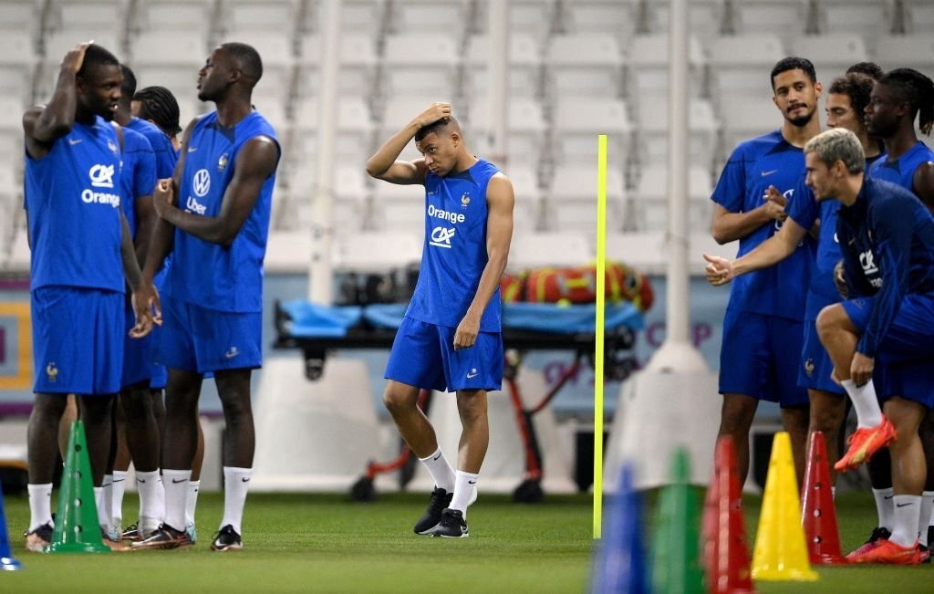 France vs Morocco, France Training Session, Kylian Mbappe Injury, FIFA WC Semifinal, Raphael Varane, Tchouameni, Upamecano, France Team Injury Updates