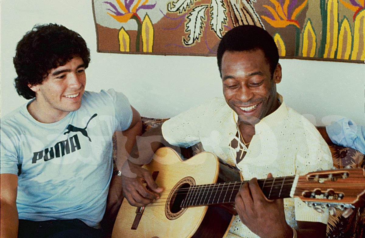 Pele Death: LEGENDS REUNITED as Pele's Dream of Playing with Maradona in Heaven comes TRUE at last - Check Out
