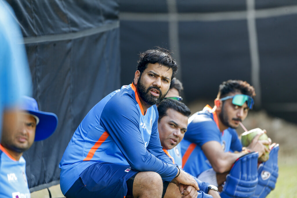 Rohit Sharma Injury, Rohit Sharma INJURED, IND vs BAN 2nd ODI, IND vs BAN Live, India vs Bangladesh LIVE, Rohit Sharma Finger Injury