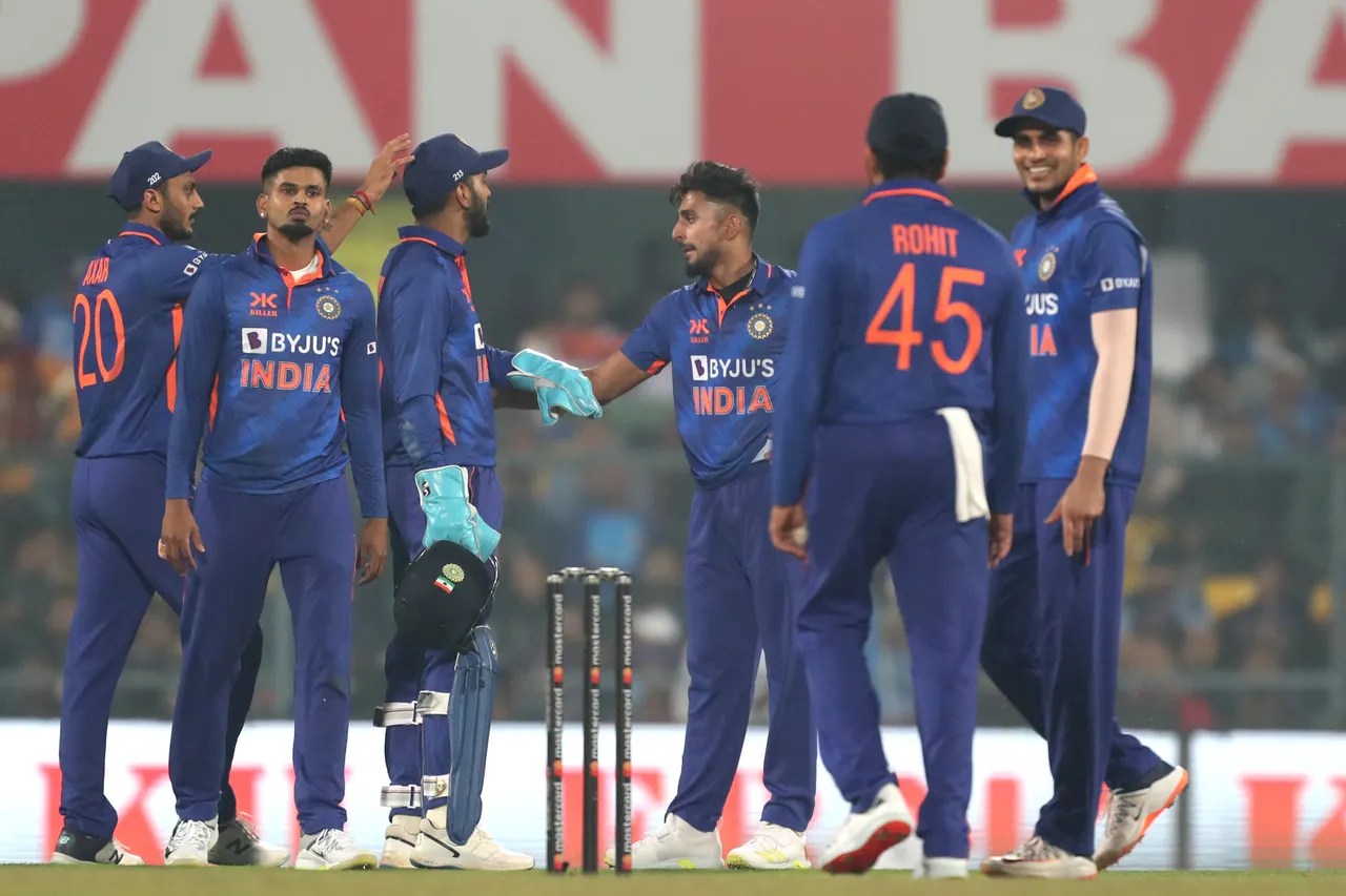India Playing XI 2nd ODI: Suryakumar Yadav, Ishan Kishan set to miss out again, No Place for Arshdeep, Kuldeep as Rohit Sharma set to go UNCHANGED - Follow IND vs SL LIVE Updates