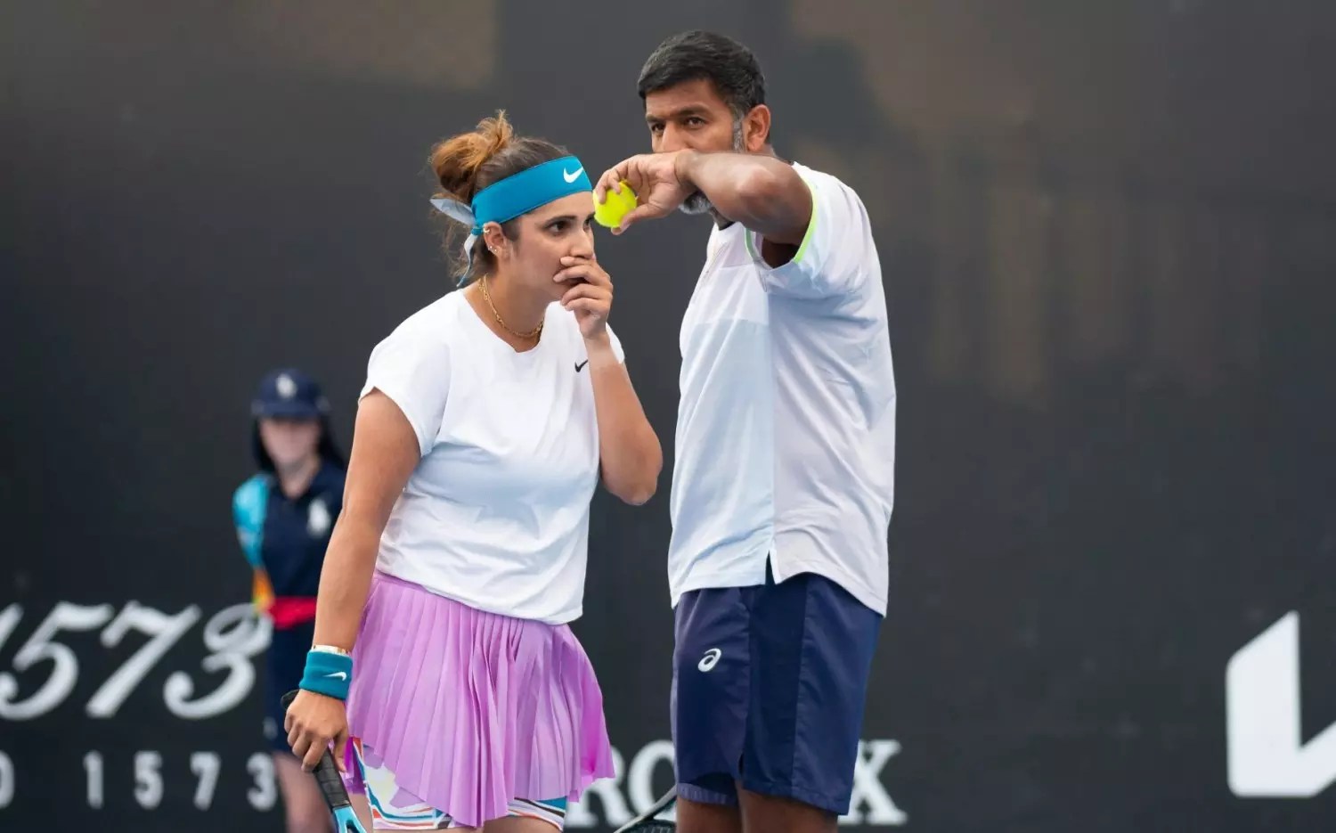 Sania Mirza Bopanna Highlights: Sania Mirza and Rohan Bopanna ENTER Mixed Doubles final, defeat Krawczyk-Skupski pair in semifinals at Australian Open 2023 - Follow Australian Open LIVE updates 