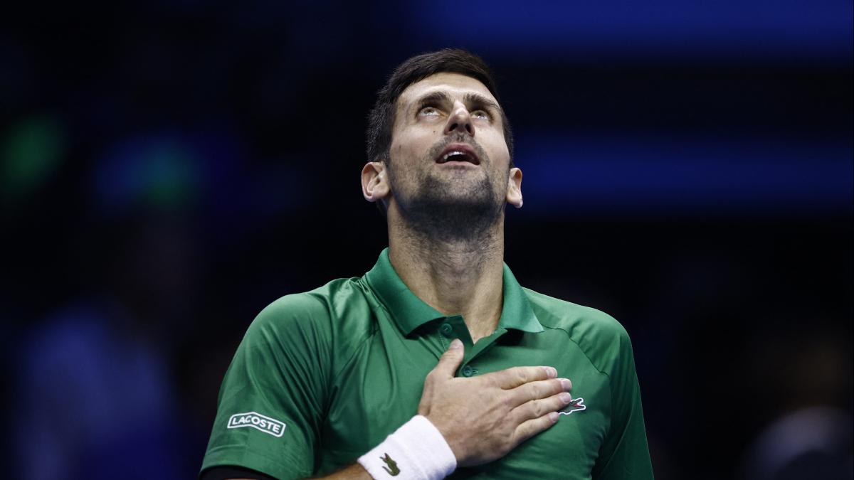 Tonton Adelaide Crowd pergi GAGA atas Novak Djokovic saat orang Serbia kembali setelah setahun dideportasi, Lihat OUT