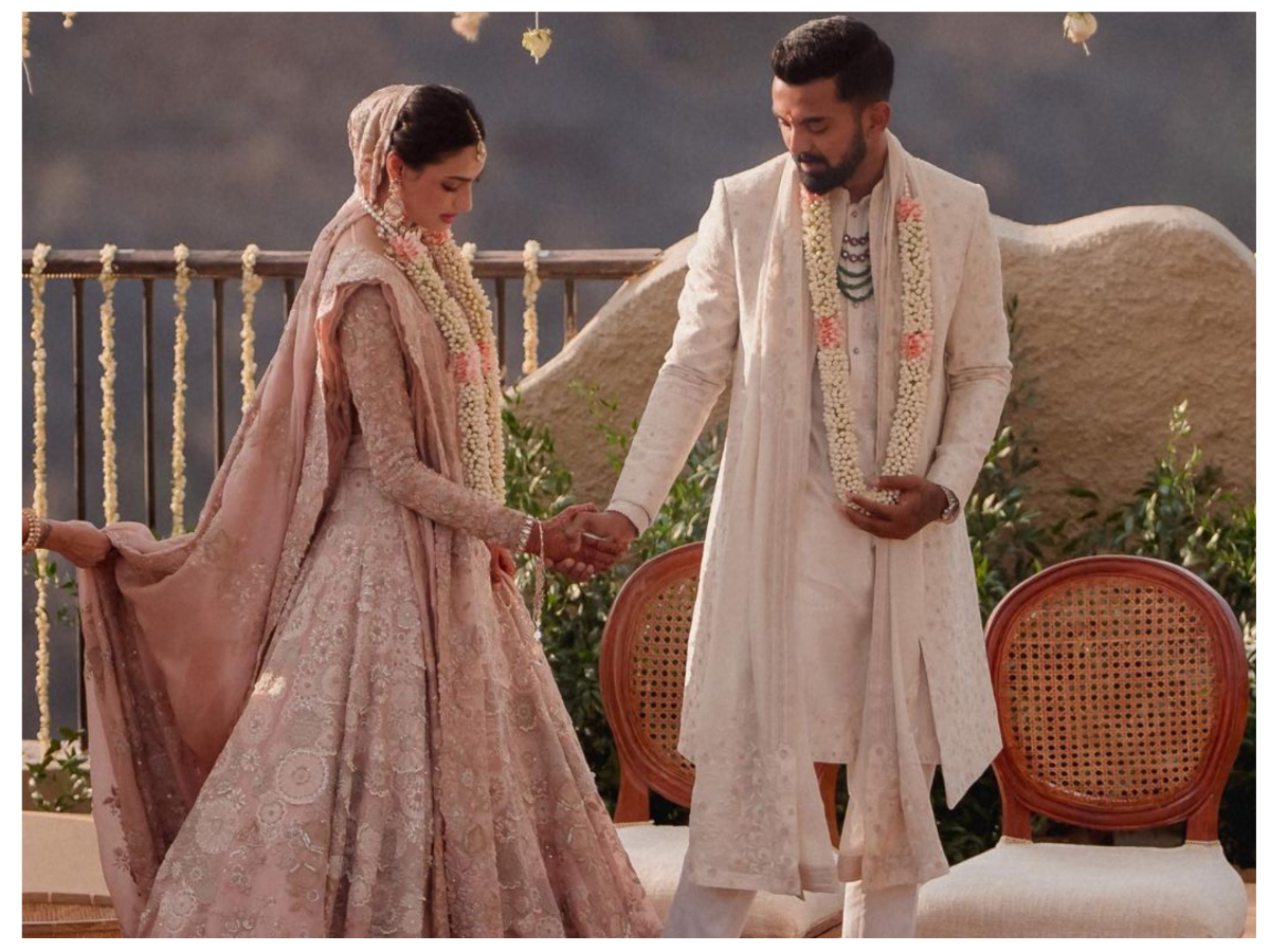 KL Rahul Wedding: Watch KL Rahul, Athiya Shetty Dance their heart out during Sangeet Ceremony, India star shares latest pictures from marriage - Check out