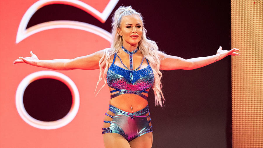Video: WWE Superstar Prepares Herself With Intense Training for Royal Rumble 2023