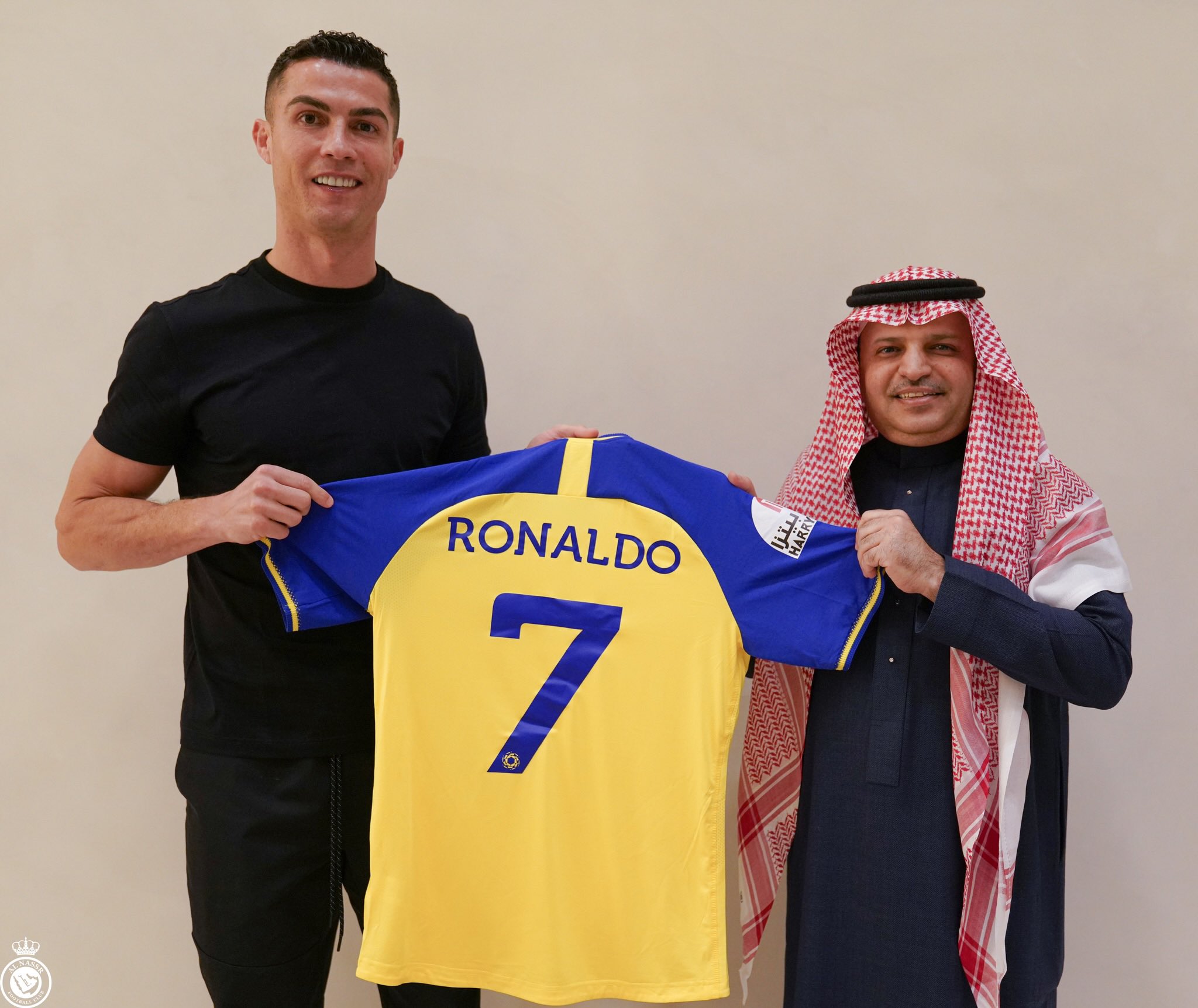 Ronaldo Mengungkap Al-Nassr: Cristiano Ronaldo mendarat di Riyadh, Al-Nassr untuk mengungkap pesepakbola dengan bayaran tertinggi di dunia pada pukul 21:30 IST