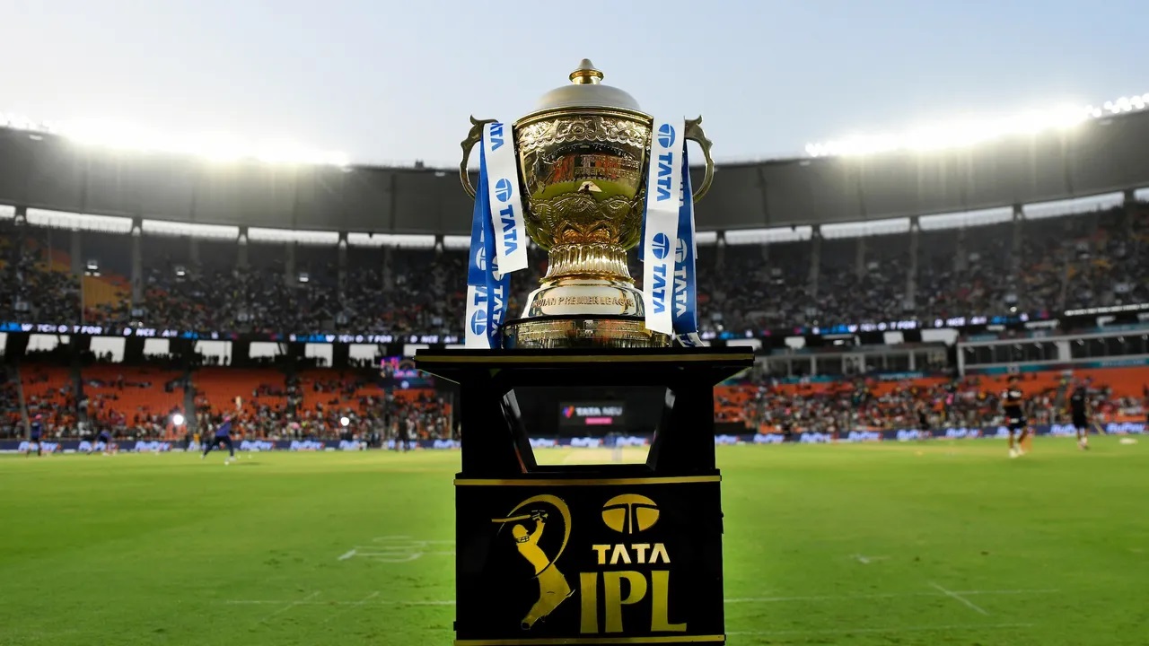 BCCI menetapkan pukulan lain, Tata Group kemungkinan akan BERHENTI dari sponsor gelar IPL setelah IPL 2023 meskipun ada kesepakatan WPL, Ikuti LANGSUNG