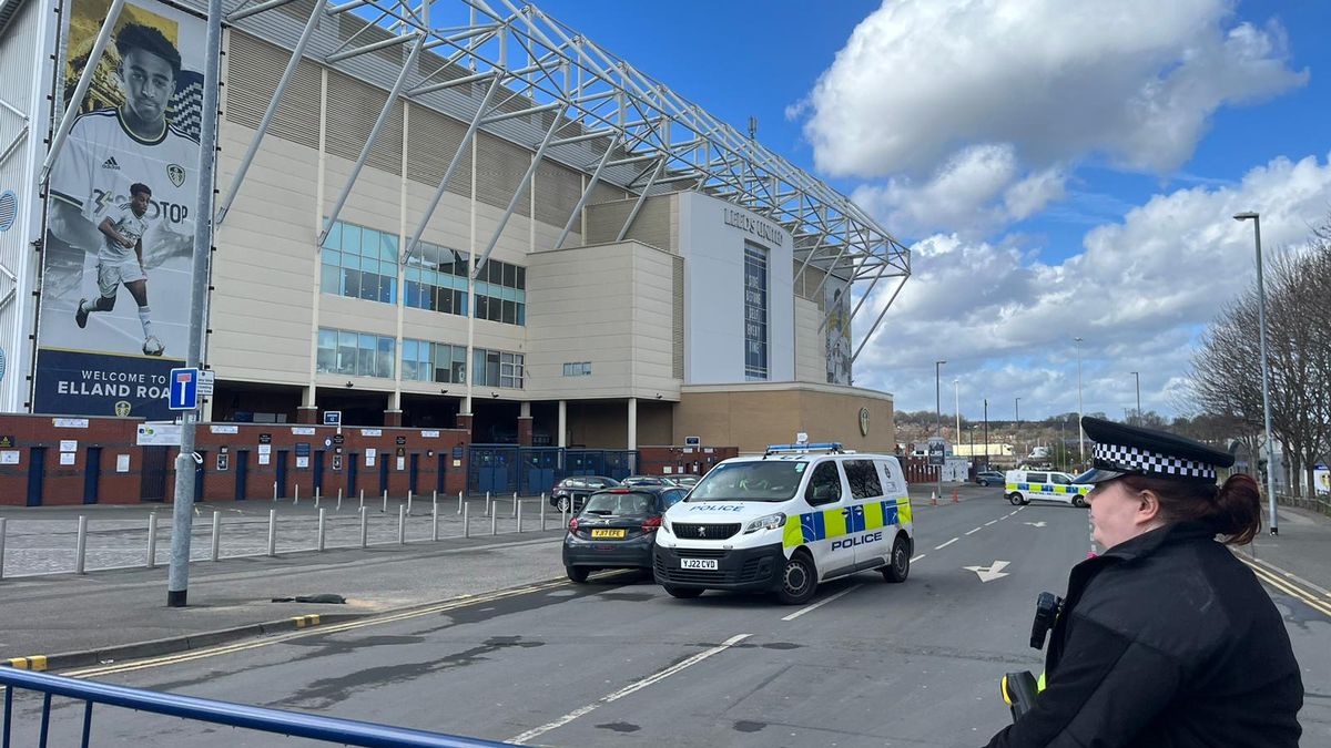 Ancaman Keamanan Leeds: Polisi menutup stadion Elland Road sampai pemberitahuan lebih lanjut setelah pejabat menerima ANCAMAN KEAMANAN melalui MEDIA SOSIAL