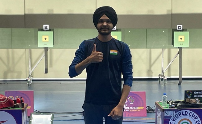 Shooting World Cup: Sarabjot Singh clinches air pistol gold in Shooting World Cup
