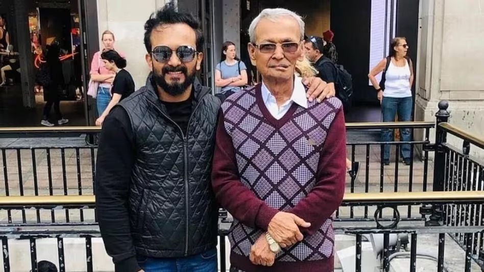 Kedar Jadhav: India Cricketer REUNITED with father suffering with Dementia who went MISSING, Kedar Jadhav Father Missing, Kedar Jadhav father Found