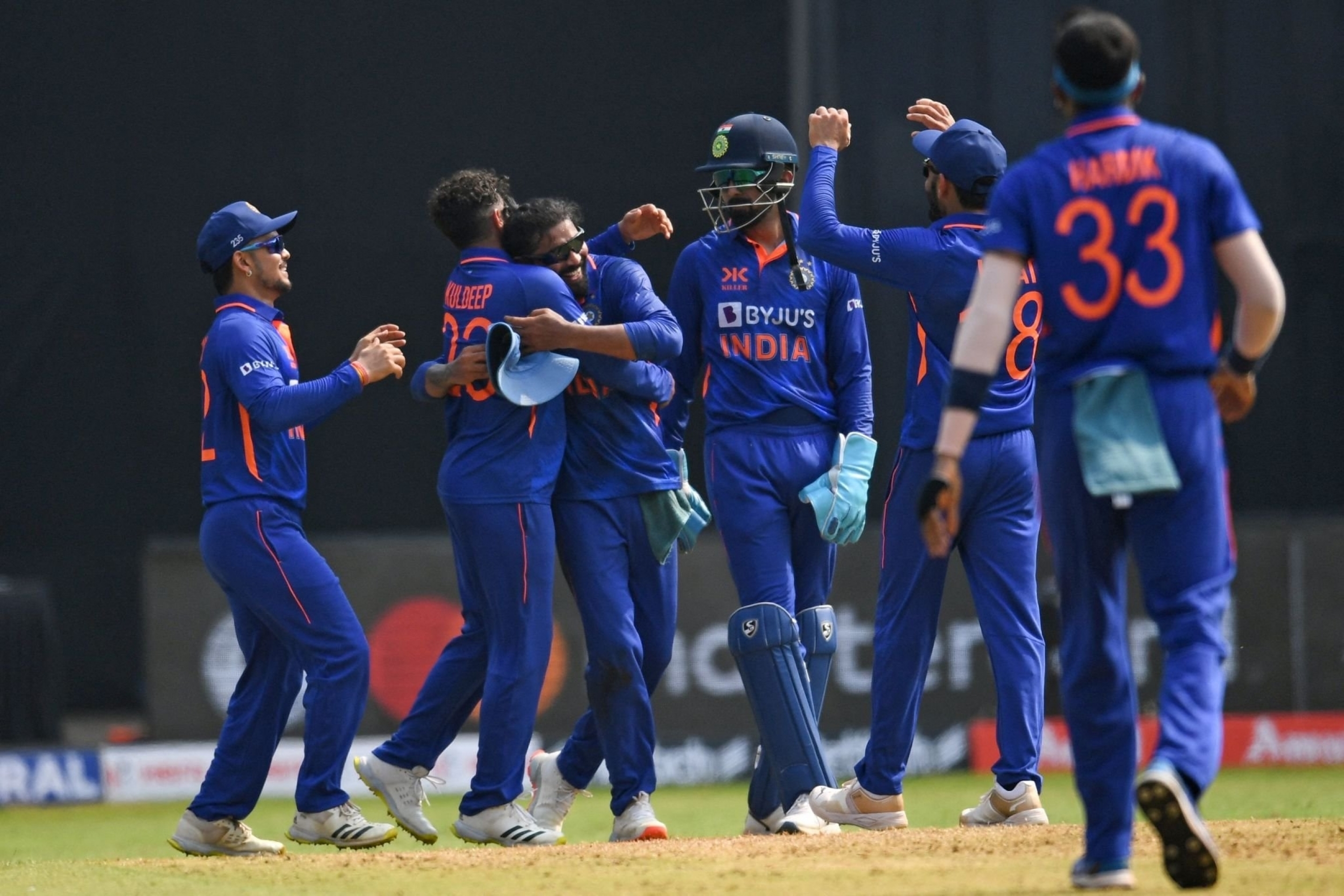 IND vs AUS LIVE Score, Suryakumar Yadav, Shreyas Iyer, Mitchell Starc, India vs Australia 3rd ODI Live, IND AUS Chennai ODI, India Playing XI 3rd ODI, Rohit Sharma