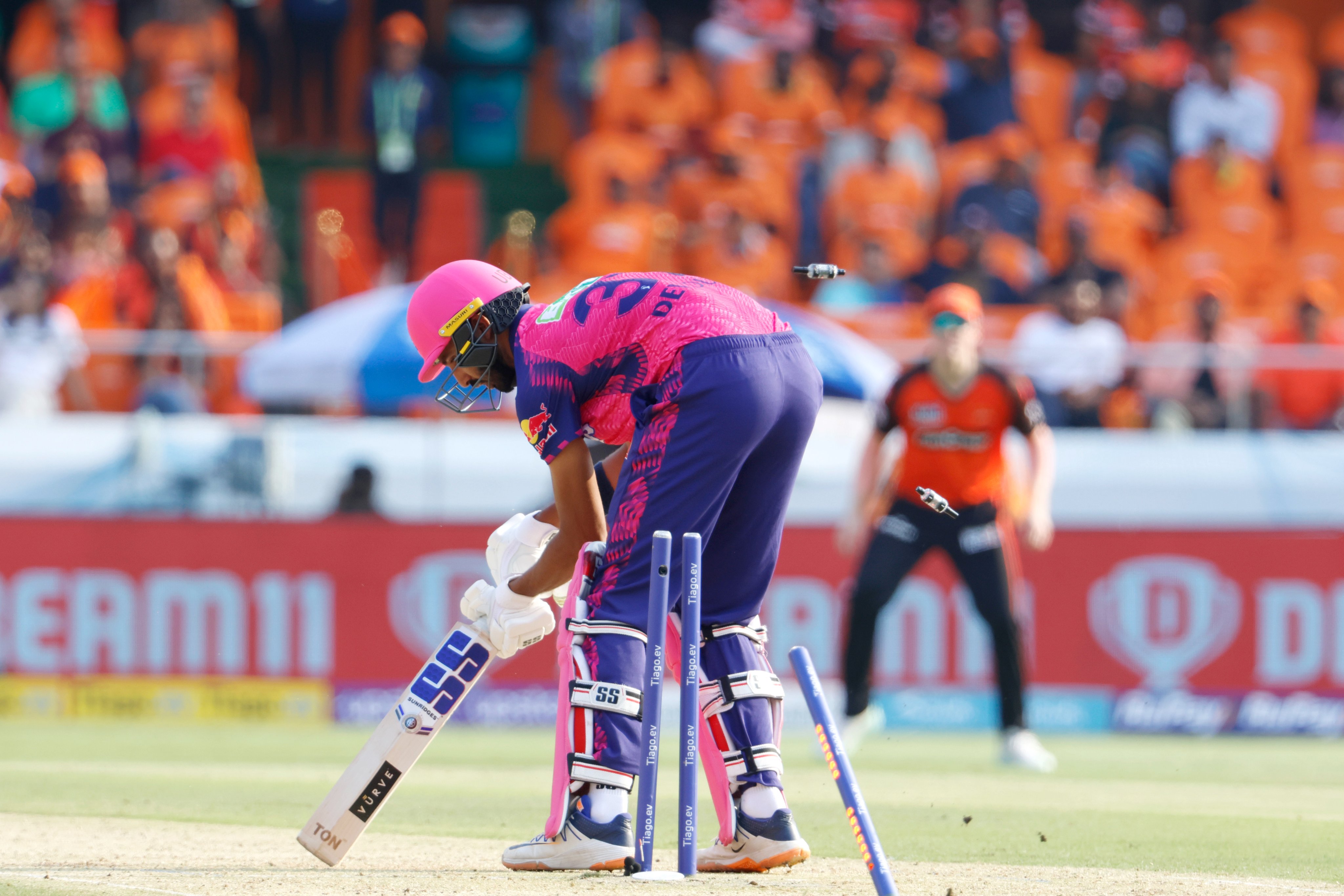 RR Playing XI vs DC - RR vs DC: Delhi Capitals (DC) and Rajasthan Royals (RR) will square off in the 11th match of ongoing Indian Premier League 2023 (IPL 2023). RR made a strong start to the competition by defeating SRH by 72 runs, but they lost to PBKS in their subsequent match. The Capitals on the other hand have lost to both LSG and GT. With DC looking to bounce back strongly, Sanju Samson-led side will not take them lightly and will field the strongest possible RR Playing 11, RR Playing XI vs DC: Jos Buttler OUT, Misfiring Devdutt Padikkal to open for Rajasthan Royals, Sanju Samson headache increases with 'Impact Player' Dhruv Jurel form in IPL 2023, Follow LIVE Updates