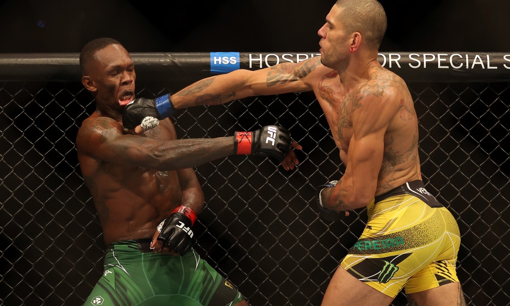 Mengapa UFC mengumumkan Sarung Tangan Baru untuk Alex Pereira vs Israel Adesanya 2 pada 8 April?  Menonton video