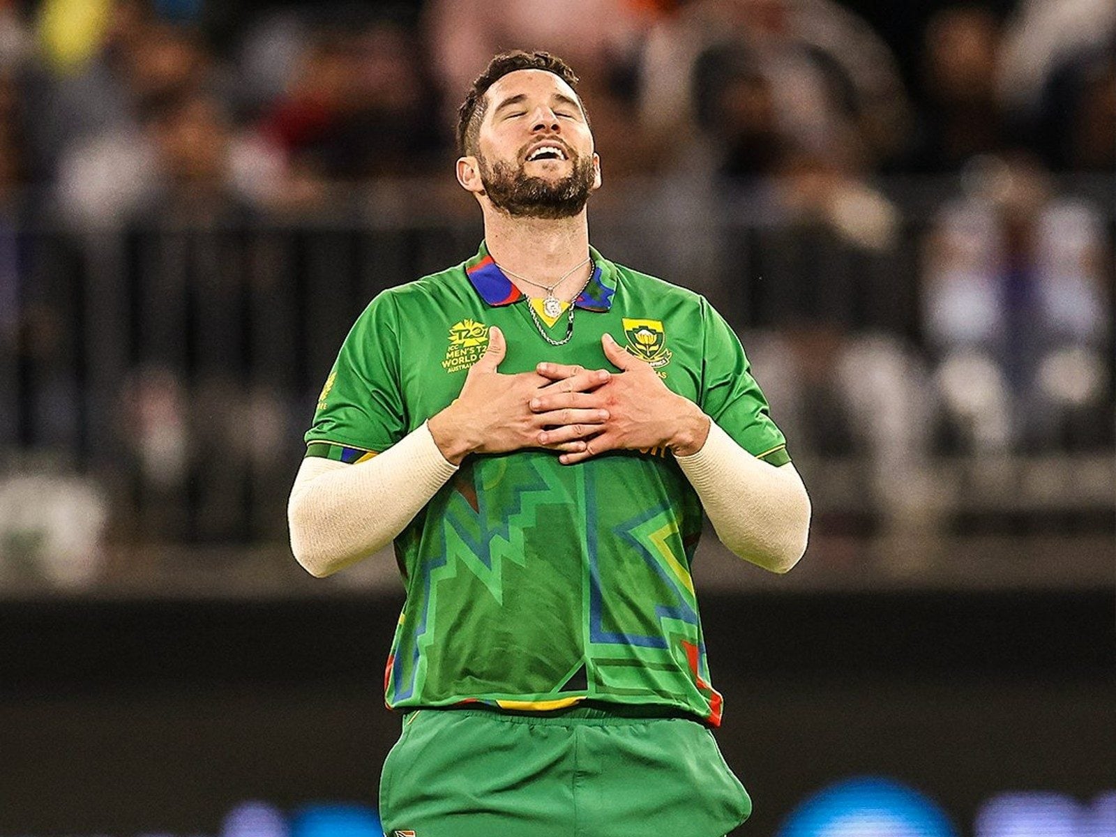 IPL 2023: RCB rope in South African powerhouse Wayne Parnell for Indian Premier League 2023 after Reece Topley Ruled OUT, RCB vs LSG to feature SA player, IPL 2023: Proteas all-rounder Wayne Parnell will this week join Royal Challengers Bangalore for the Indian Premier League 2023. In spite of a lot of rumours, the RCB have chosen South African Wayne Parnell to fill the injured Reece Topley spot in IPL season 16. It is very likely that SA pace all-rounder will feature in RCB vs LSG clash on Monday.