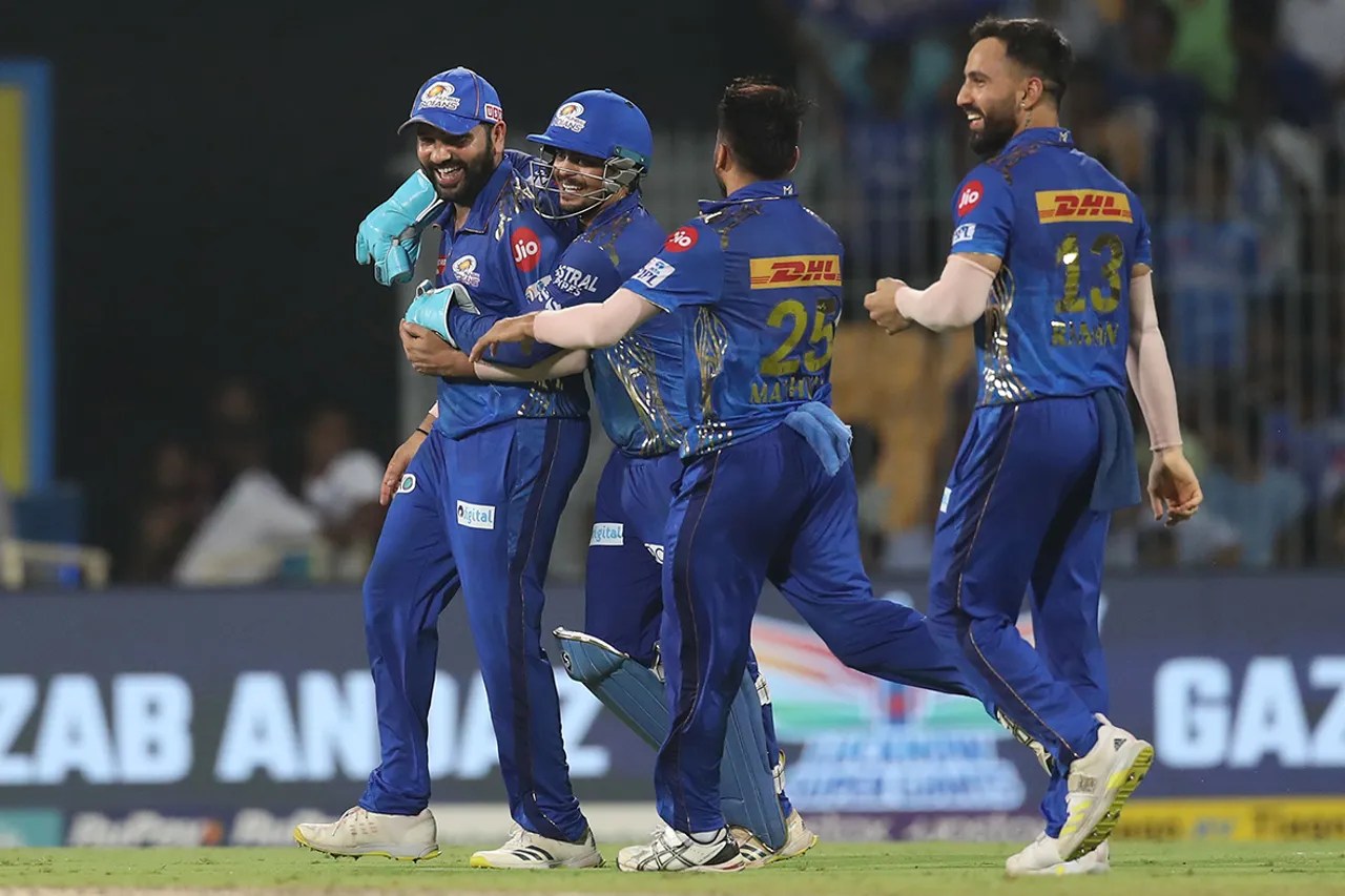 MI Playing XI vs GT: Tilak Varma to play? Hrithik Shokeen to continue; MI eye IPL 2023 Final, Mumbai Indians, Rohit Sharma, Indian Premier League 2023, MI Playing XI vs GT, GT vs MI: In the second Qualifier match of the ongoing Indian Premier League 2023 (IPL 2023), Gujarat Titans (GT) and Mumbai Indians (MI) will square off on Friday. GT will be looking to bounce back against MI after losing to CSK in Qualifier 1. While the five-time IPL champions are currently on a roll after crushing LSG by 81 runs. A victory would offer MI an unparalleled opportunity to capture the sixth IPL championship.