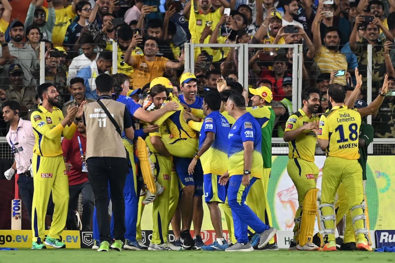 MS Dhoni retirement on HOLD, CSK skipper says 'It would be gift for fans to play another season', IPL 2023 Final, CSK vs GT, Ravindra Jadeja, Rayudu