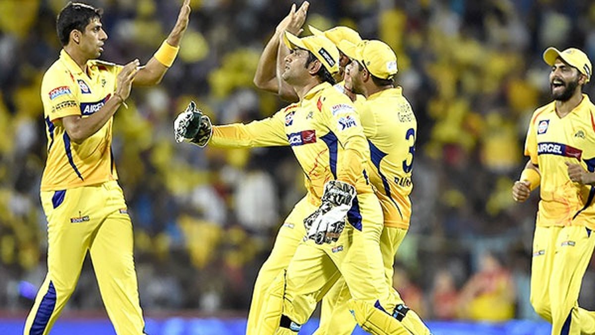 Best bowling figures by CSK bowlers in IPL Finals
