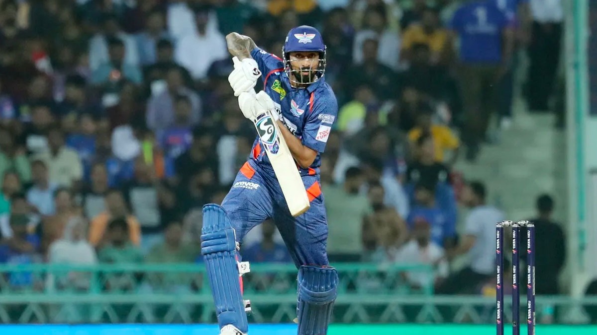 Retired hurt or Retired out? Krunal Pandya walks off the field on 49, leaves commentators & fans confused, IPL 2023, LSG vs MI, Marcus Stoinis, Ashwin