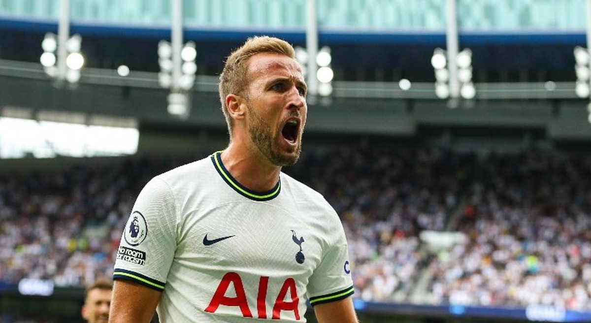 Tottenham Hotspur manager Ange Postecoglou claims Harry Kane Transfer saga amid interest from Bayer Munich saying he will deal with whatever comes