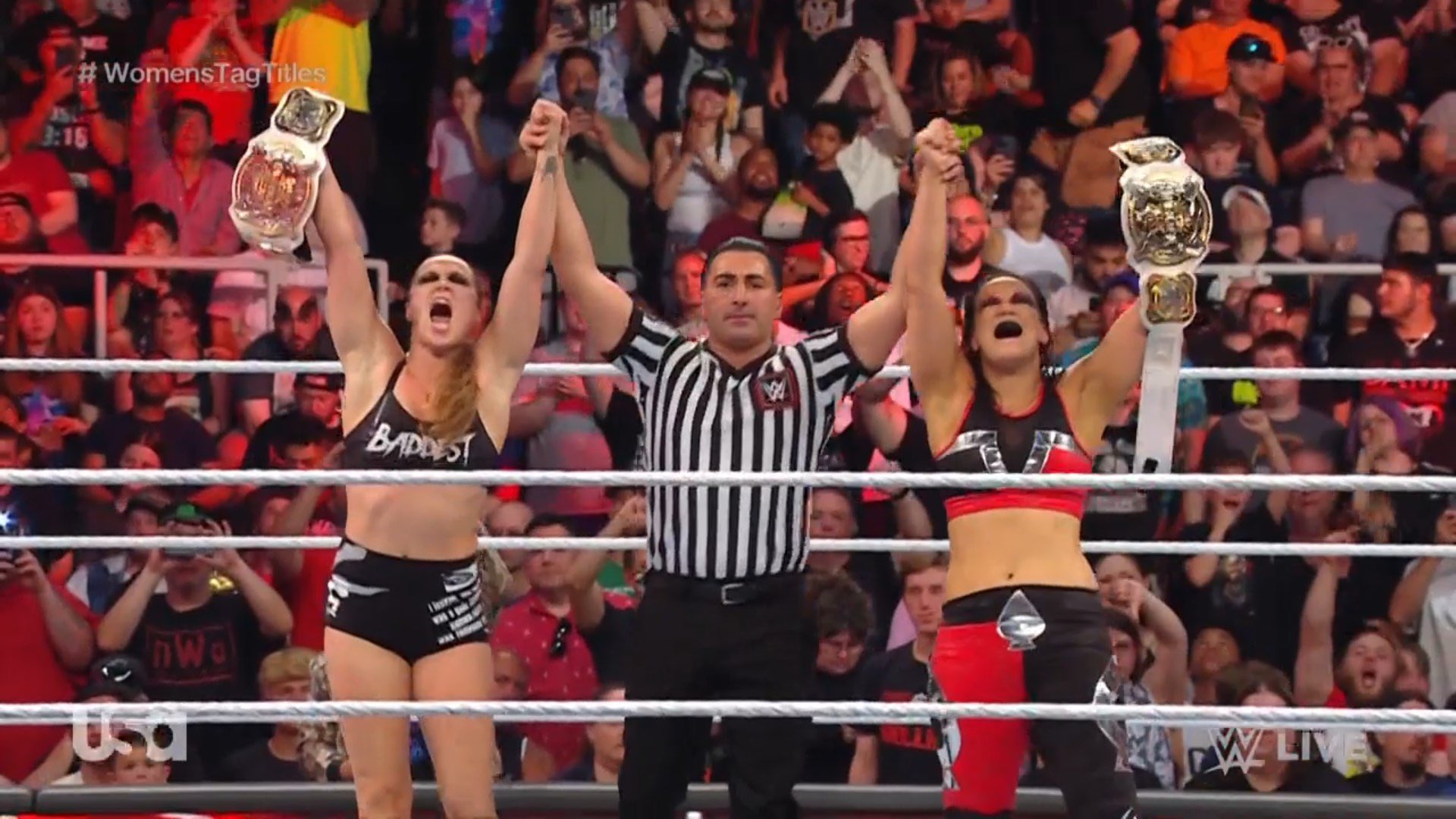 Kết quả WWE Raw: Ronda Rousey và Shayna Baszler đăng quang Nhà vô địch WWE Women's Tag Team mới