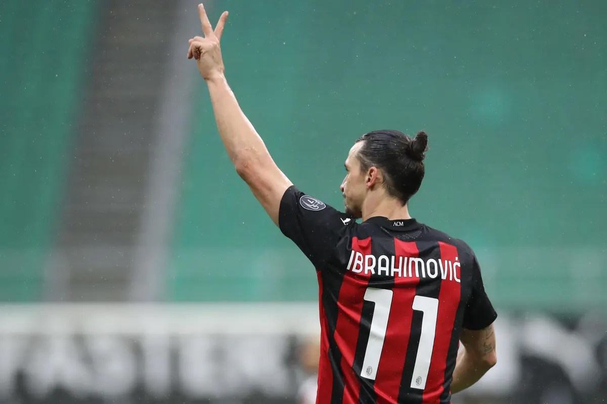 Việc Zlatan Ibrahimovic giải nghệ khiến mọi người rơi nước mắt, tiền đạo 41 tuổi thông báo quyết định sau trận chung kết Serie A của AC Milan