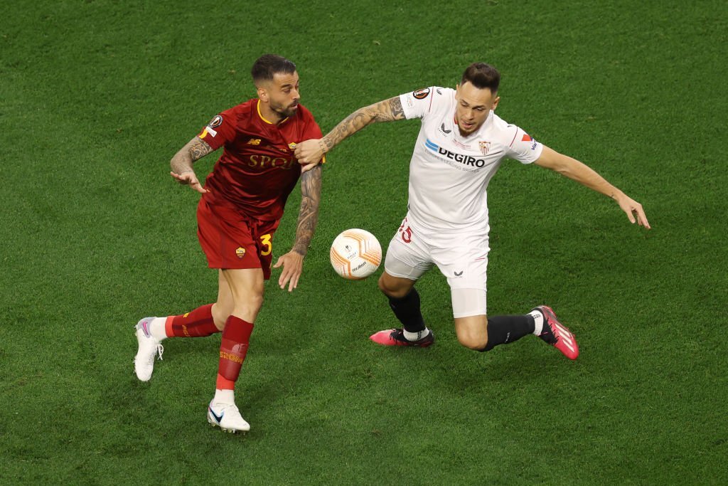 Sevilla v Roma: Sevilla đánh bại Roma 4-1 trên chấm phạt đền để giành chức vô địch Europa League lần thứ tám.  Gonzalo Montiel ghi bàn thắng quyết định