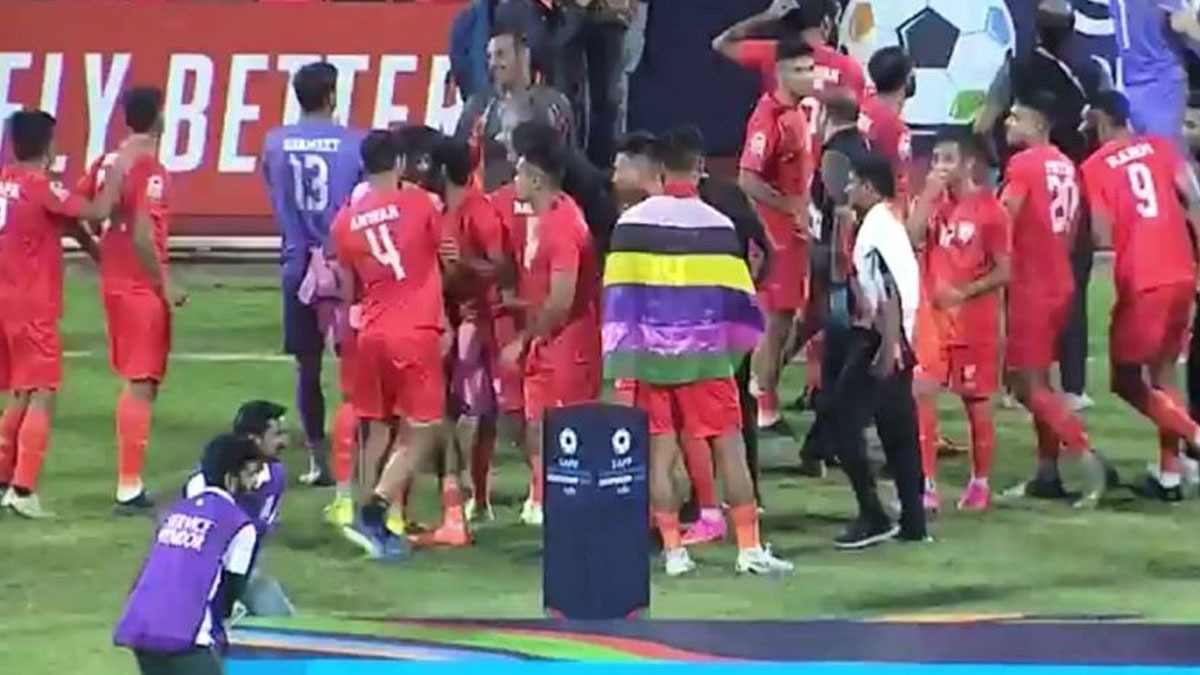 India vs Kuwait: Indian Football Team midfielder Jeakson Singh faces backlash over wearing MEITEI Flag during SAFF Championship 2023 FInal Win
